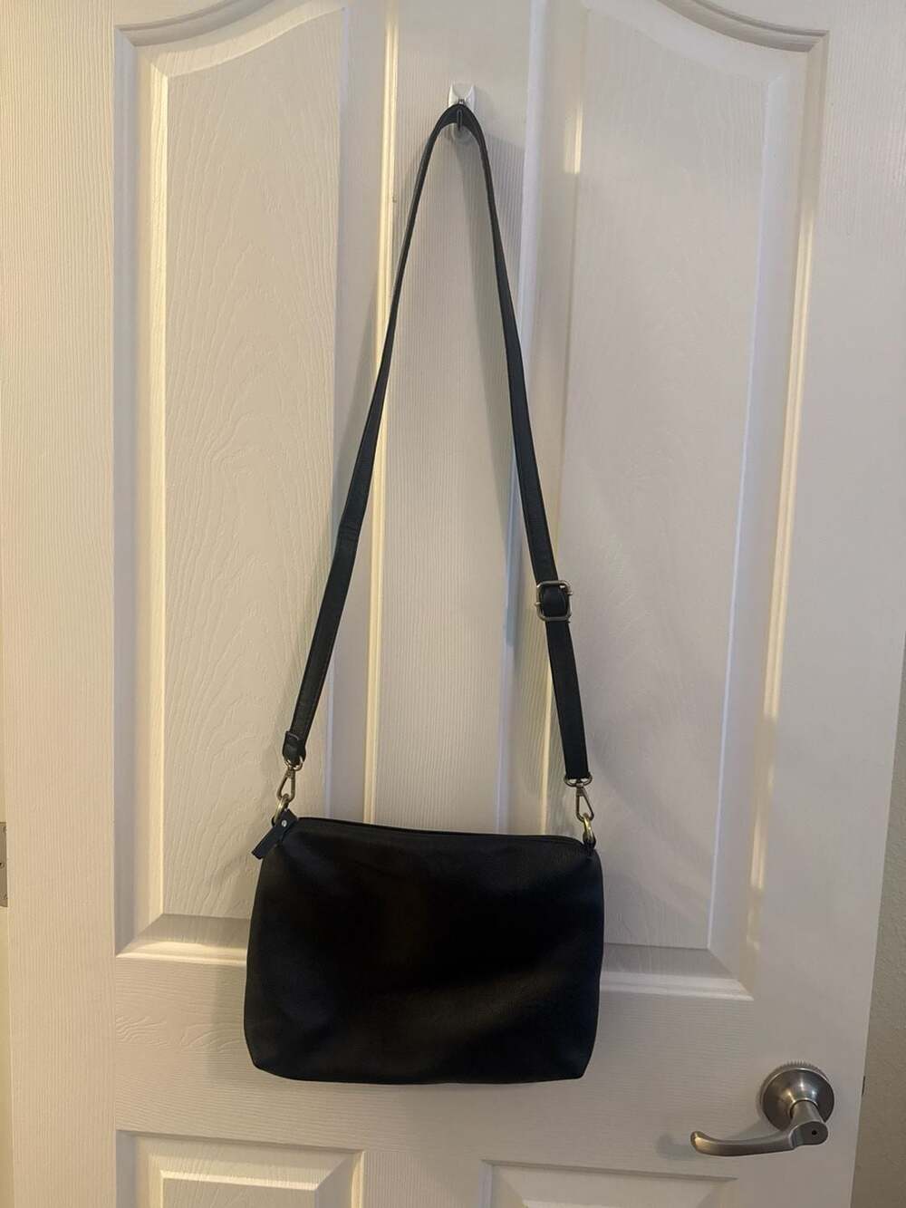 Joy Mangano Black Pebbled Leather Crossbody Bag with Damask Lining